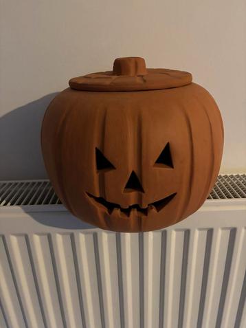 CITROUILLE HALLOWEEN beschikbaar voor biedingen