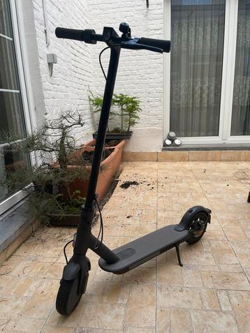 Xiomi scooter in nikkelconditie 