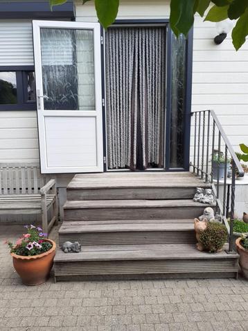Chalet à vendre par le premier propriétaire, Jusqu'à 4
