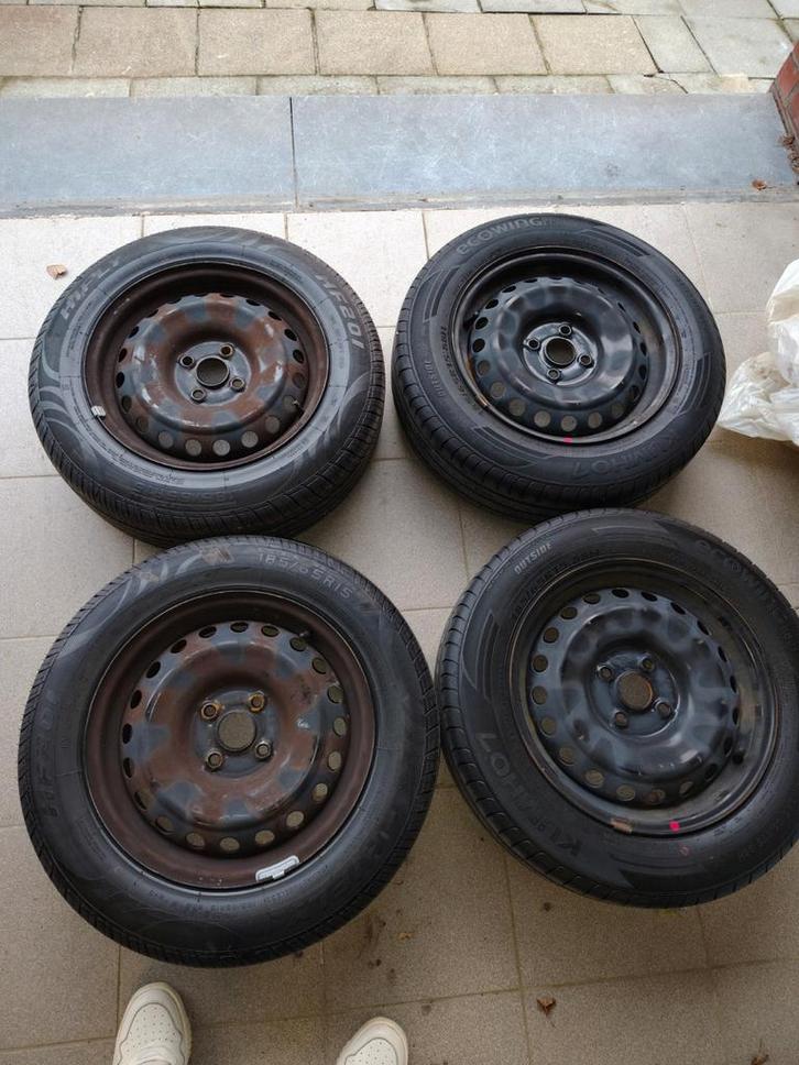 Jantes en acier 4x100 et pneus 185/65 R15, Autos : Pièces & Accessoires, Pneus & Jantes, Pneu(s), Enlèvement