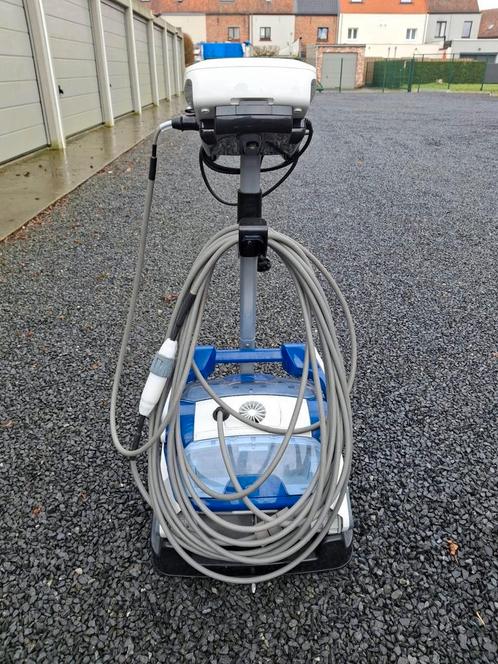Zwembadrobot Piranha X  Plus met transportkar, Tuin en Terras, Zwembad-toebehoren, Zo goed als nieuw, Ophalen