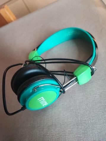 Headphone  beschikbaar voor biedingen