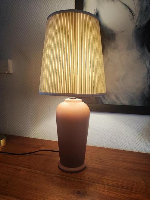 Terra cotta tafellamp met beige kap, Huis en Inrichting, Lampen | Tafellampen, Gebruikt, Ophalen of Verzenden
