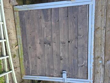 Porte de boxe  beschikbaar voor biedingen
