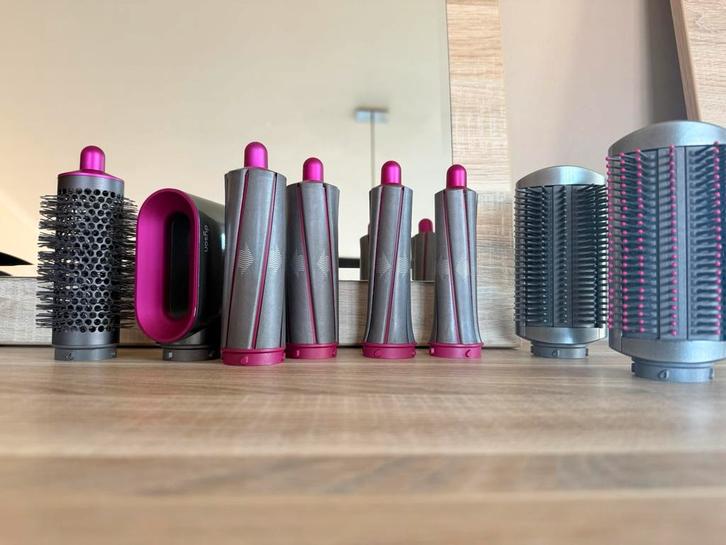 Dyson airwrap 1ste generatie, Handtassen en Accessoires, Uiterlijk | Haarverzorging, Gebruikt, Haardroger, Ophalen