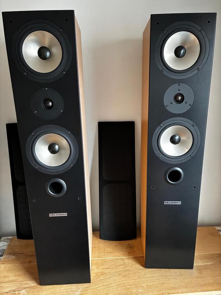 ALR Jordan Vloerstaande Luidsprekers., TV, Hi-fi & Vidéo, Enceintes, Comme neuf, Haut-parleurs Frontaux, Arrière ou Stéréo, 120 watts ou plus
