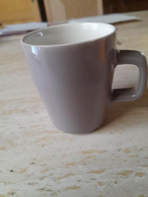 Koffietas van Delacre in Taupe, Huis en Inrichting, Keuken | Bestek, Nieuw, Los bestek, Overige materialen, Ophalen of Verzenden
