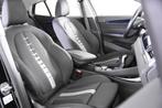 BMW X2 sDrive 1.8i Sport Line *1ste Eigenaar*Panoramadak*, Zwart, Bedrijf, 1470 kg, 3 cilinders