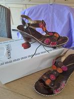 Nog nieuwe sandalen maat 40 van laura vita, Kleding | Dames, Nieuw, Sandalen of Muiltjes, Ophalen of Verzenden, Laura vita