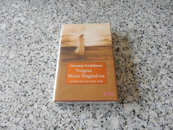 nr.91 - Volgens Maria Magdalena -Fredriksson - roman, Boeken, Romans, Zo goed als nieuw, Ophalen of Verzenden