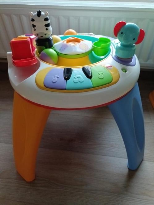 Table d'activités Fischer Price, Kinderen en Baby's, Speelgoed | Fisher-Price, Zo goed als nieuw, Overige typen, Met licht, Met geluid