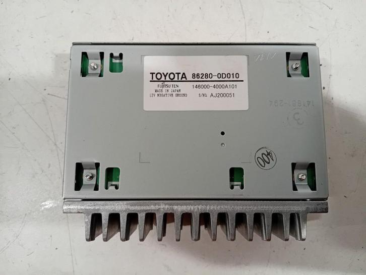 Versterker Toyota Yaris, Auto diversen, Autoradio's, Ophalen of Verzenden