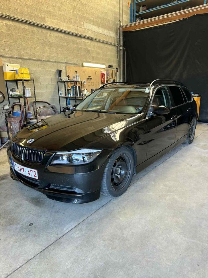 Bmw 318d 2007, Auto's, BMW, Particulier, 3 Reeks, Diesel, Euro 4, Break, 5 deurs, Handgeschakeld, Zwart, Overige kleuren, Leder