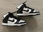 Nike dunk high panda - maat 42,5, Kleding | Heren, Schoenen, Ophalen of Verzenden, Zo goed als nieuw, Sneakers, Nike Dunk