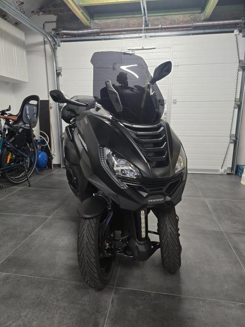Peugeot Metropolis SW + kit Malossi, Fietsen en Brommers, Scooters | Peugeot, Zo goed als nieuw, Benzine, Ophalen