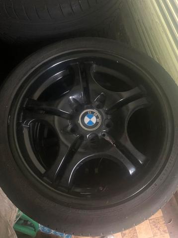 BMW 17” M-look velgen (banden aan vervanging toe)