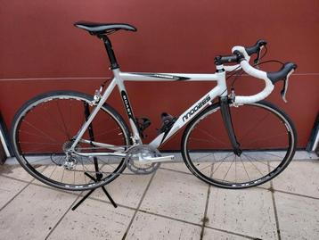Moozes racefiets  - ideale beginnersfiets  - Shimano Ultegra beschikbaar voor biedingen