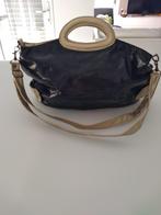 Zwarte handtas met goudkleurige afwerking - nieuw 40x30 cm, Handtas, Ophalen of Verzenden, Zo goed als nieuw, Zwart