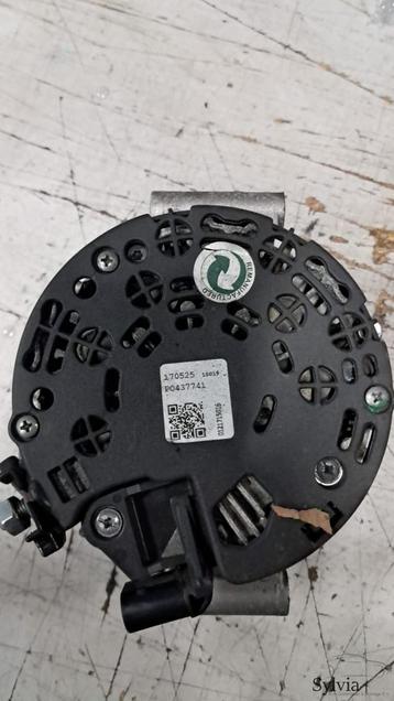 Dynamo 180AH BMW 1 / 3 / 5 serie E88 E82 E90 E91 E92 E93 E60 beschikbaar voor biedingen