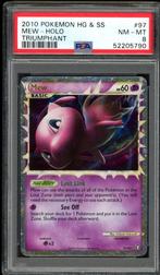 Mew Holo PSA 8 - 97/102 - Triumphant 2010, Hobby en Vrije tijd, Verzamelkaartspellen | Pokémon, Verzenden, Zo goed als nieuw, Losse kaart
