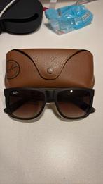 Rayban zonnebril, Handtassen en Accessoires, Zonnebrillen en Brillen | Dames, Ophalen of Verzenden, Zo goed als nieuw