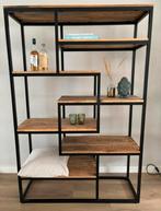 Stoere industriële vakkenkast van staal en mango hout NIEUW, Enlèvement, Neuf, Métal