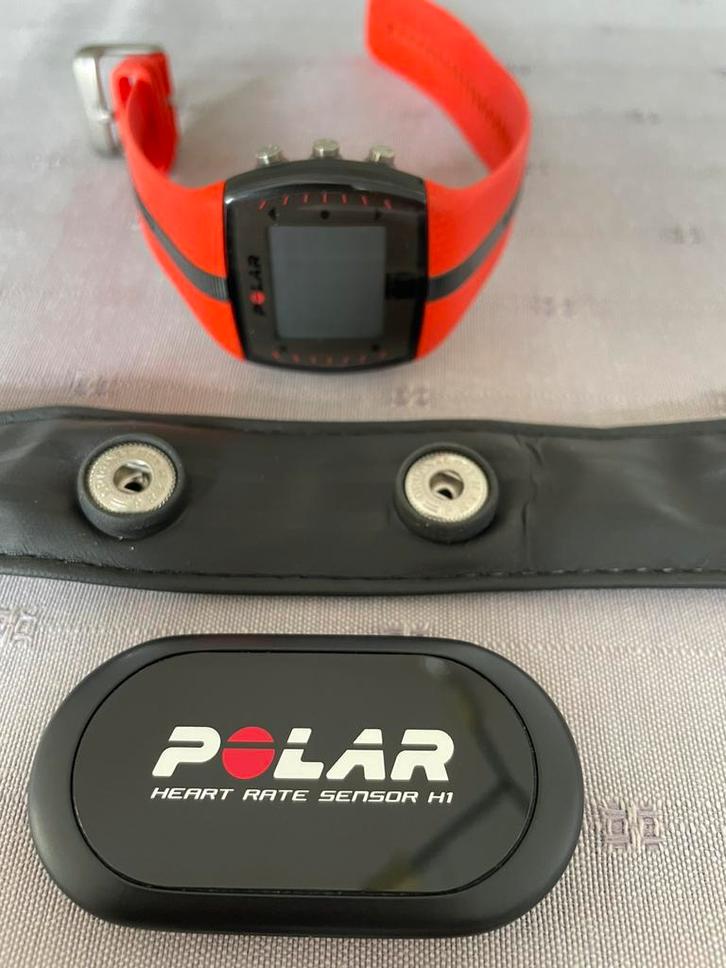 Polar FT4 en Polar hartslagmeter H1 Fitness horloge, Sport en Fitness, Hartslagmeters, Zo goed als nieuw, Polar, Met borstriem