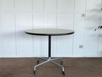 Eettafel | Herman Miller | Rond