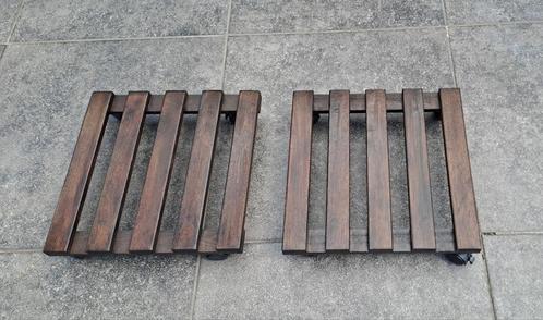 Twee nieuwe planten onderzetters op wielen., Tuin en Terras, Bloempotten, Nieuw, Binnen, Balkon, Tuin, Vierkant, Ophalen
