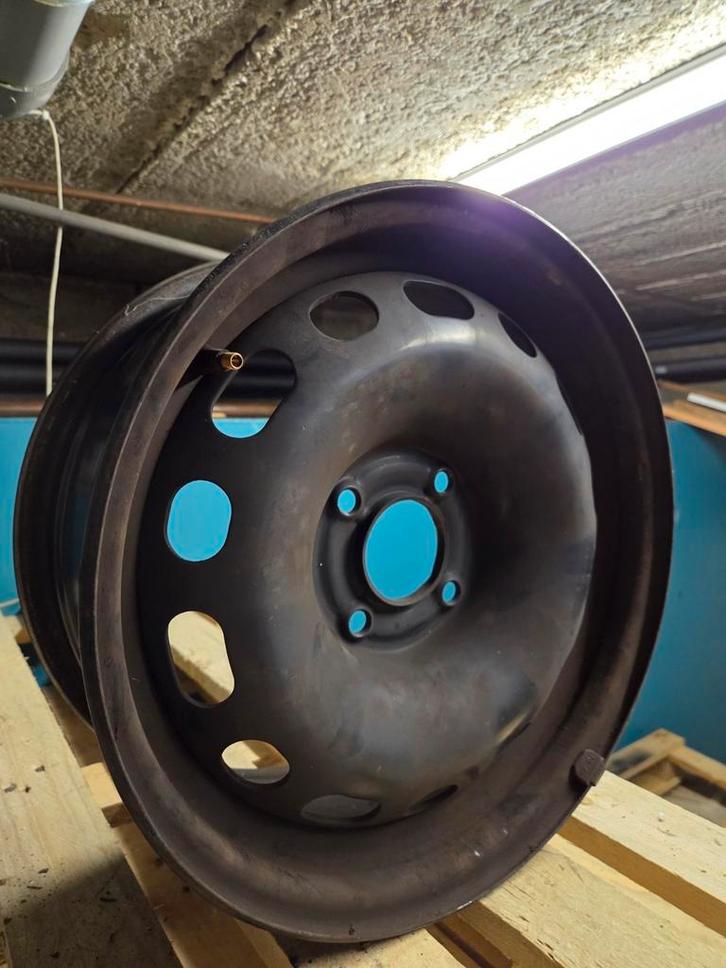 15" stalen velgen citroen berlingo, Auto-onderdelen, Banden en Velgen, Ophalen