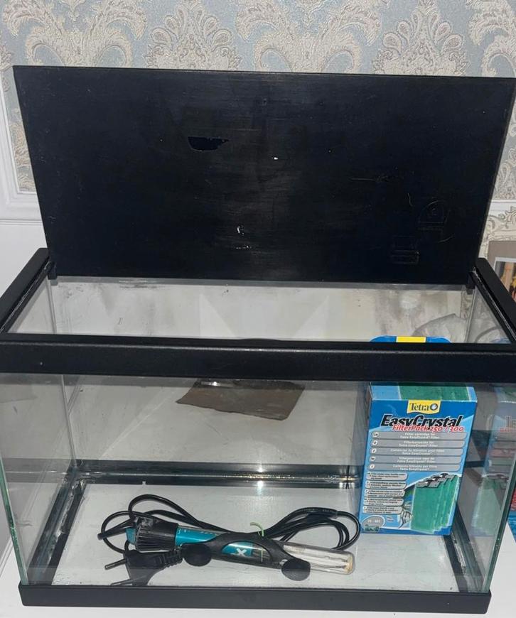 aquarium 16 L, Dieren en Toebehoren, Vissen | Aquaria en Toebehoren, Zo goed als nieuw, Leeg aquarium, Ophalen