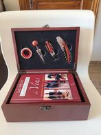 Le petit Larousse des vins Coffret livre + accessoires, Ophalen, Nieuw