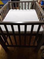 Box/ bed, Kinderen en Baby's, Ophalen, Zo goed als nieuw, Rechthoekig, In hoogte verstelbaar