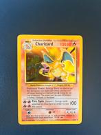 Pokémon - Charizard - 4/102, Hobby en Vrije tijd, Verzamelkaartspellen | Pokémon, Ophalen of Verzenden, Zo goed als nieuw, Losse kaart