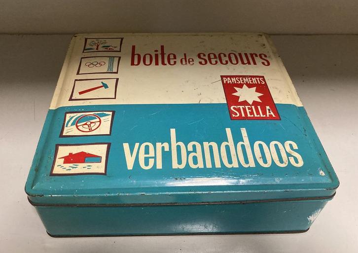 Oude verbanddoos - Pansements Stella, Collections, Boîte en métal, Utilisé, Autre, Autres marques, Enlèvement ou Envoi