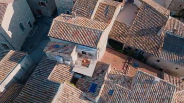 Maison de caractère en pierre avec vue et terrasse rooftop, 140 m², Villa, 3 chambres
