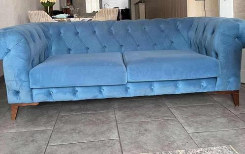 Blauwe lounge zetel - eye catcher, Huis en Inrichting, Zetels | Zetels en Chaises Longues, Zo goed als nieuw, Vierpersoons of meer
