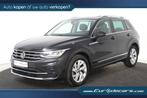 Volkswagen Tiguan 1.5 Tsi Elegance *1ste Eigenaar*Leer*Panor, Auto's, 4 cilinders, Zwart, Leder, 5 zetels