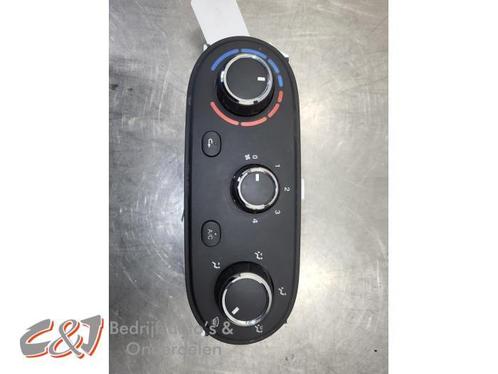 Airco bedieningspaneel van een Iveco New Daily, Auto-onderdelen, Airco en Verwarming, Overige automerken, Gebruikt, 3 maanden garantie