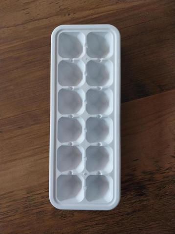 Bac à glaçons beschikbaar voor biedingen