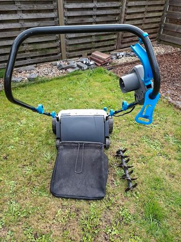 Verticuteer machine beschikbaar voor biedingen