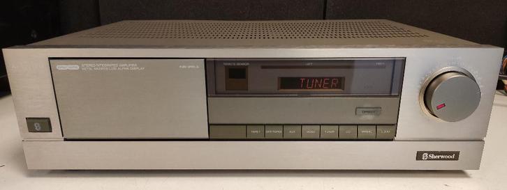 Sherwood AI-1211TR 105W versterker, Audio, Tv en Foto, Versterkers en Ontvangers, Gebruikt, Stereo, 60 tot 120 watt, Overige merken