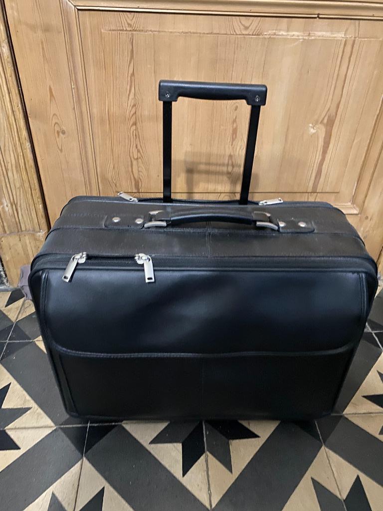 Reistas zwart leder 45x30x20cm, Ophalen, 40 tot 60 cm, Wieltjes, 20 tot 30 cm