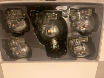 Lucky shot bullet whiskey skull decanter set beschikbaar voor biedingen