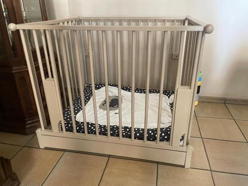 Mooi houten babypark/box in goede staat, Kinderen en Baby's, Babyparken, Zo goed als nieuw, Rechthoekig, In hoogte verstelbaar