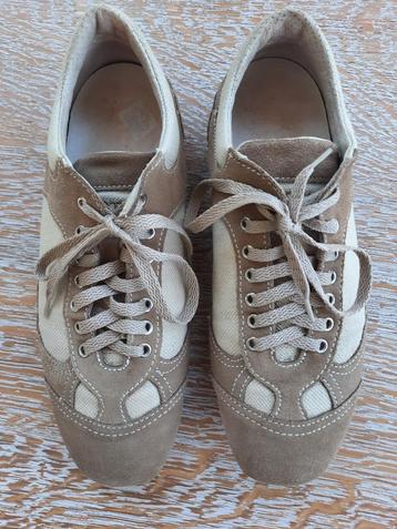 Comfortabele sneakers DOCKSTEPS = 40 beschikbaar voor biedingen