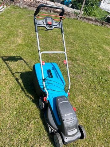 elektrische grasmaaier, Tuin en Terras, Grasmaaiers, Ophalen, Elektrische grasmaaier, Opvangbak, Zo goed als nieuw