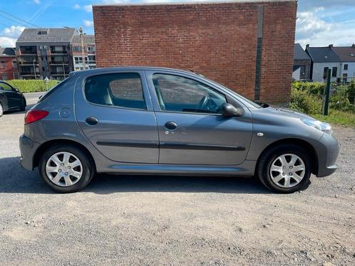 Peugeot 206+ 1.1ess 2011 euro5 contrôle technique ok, Auto's, Peugeot, Bedrijf, ABS, Centrale vergrendeling, Benzine, Euro 5, Handgeschakeld