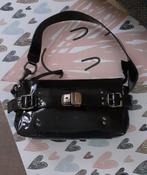 Petit sac vernis cuir, Handtassen en Accessoires, Tassen | Damestassen, Ophalen, Gebruikt, Zwart, Avondtasje