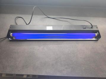 Blacklight lamp met armatuur beschikbaar voor biedingen